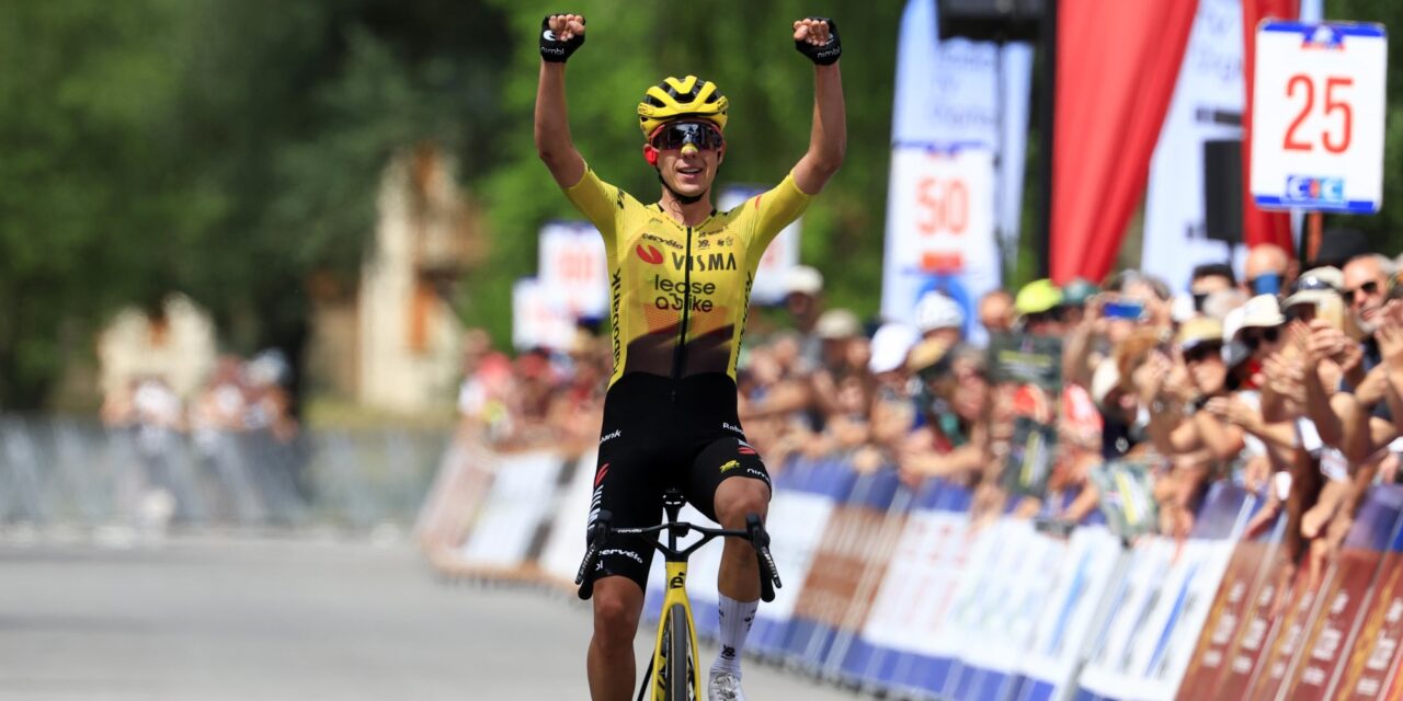 Giro-revelatie Davide Piganzoli slaat met lange solo dubbelslag op slotdag La Route dOccitanie