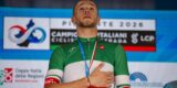 Topfavoriet Jonathan Milan sprint naar eerste tricolore