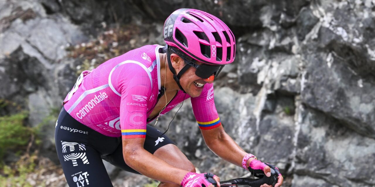 Richard Carapaz blij met tweede plaats: Pogacar fietst gewoon in een ander universum