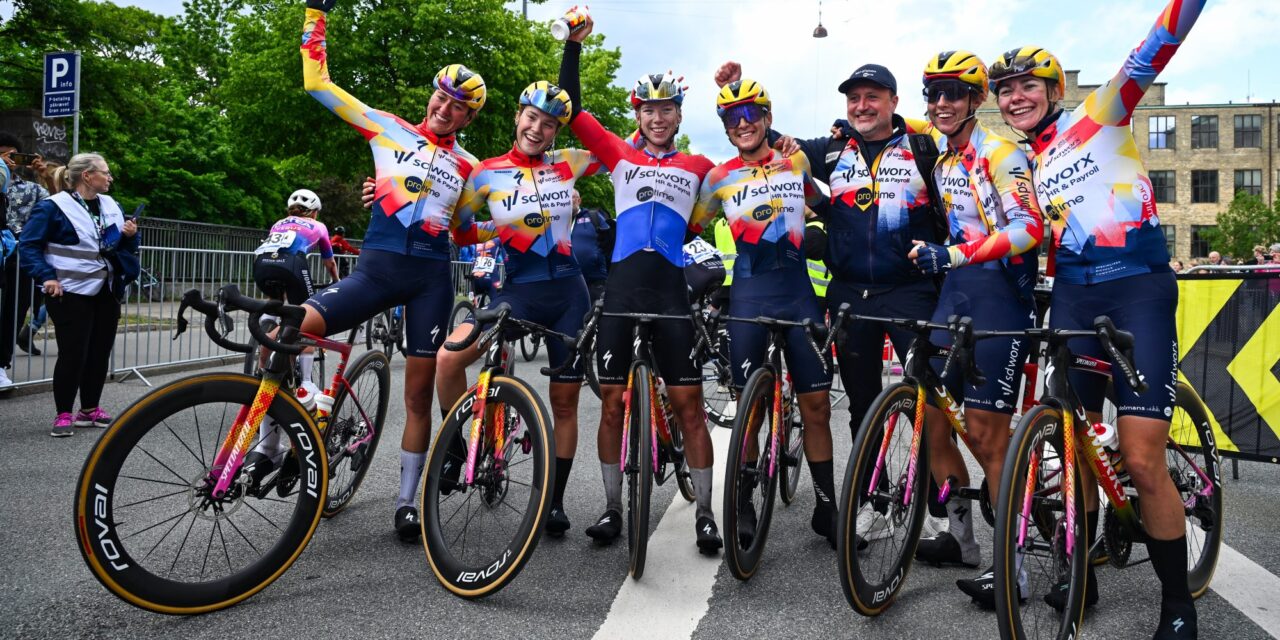 Lorena Wiebes antwoordt met de pedalen: Heel mooi om op deze manier terug te slaan