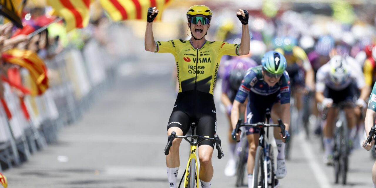 Ze is terug! Marianne Vos snelt naar zege in slotrit Ronde van Catalonië