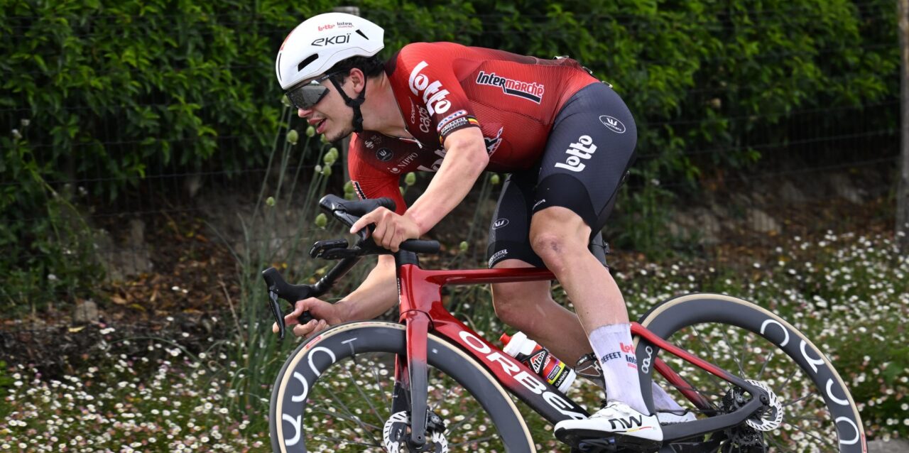 Tour 2026: Arnaud De Lie mist ploegenpresentatie vanwege maagklachten