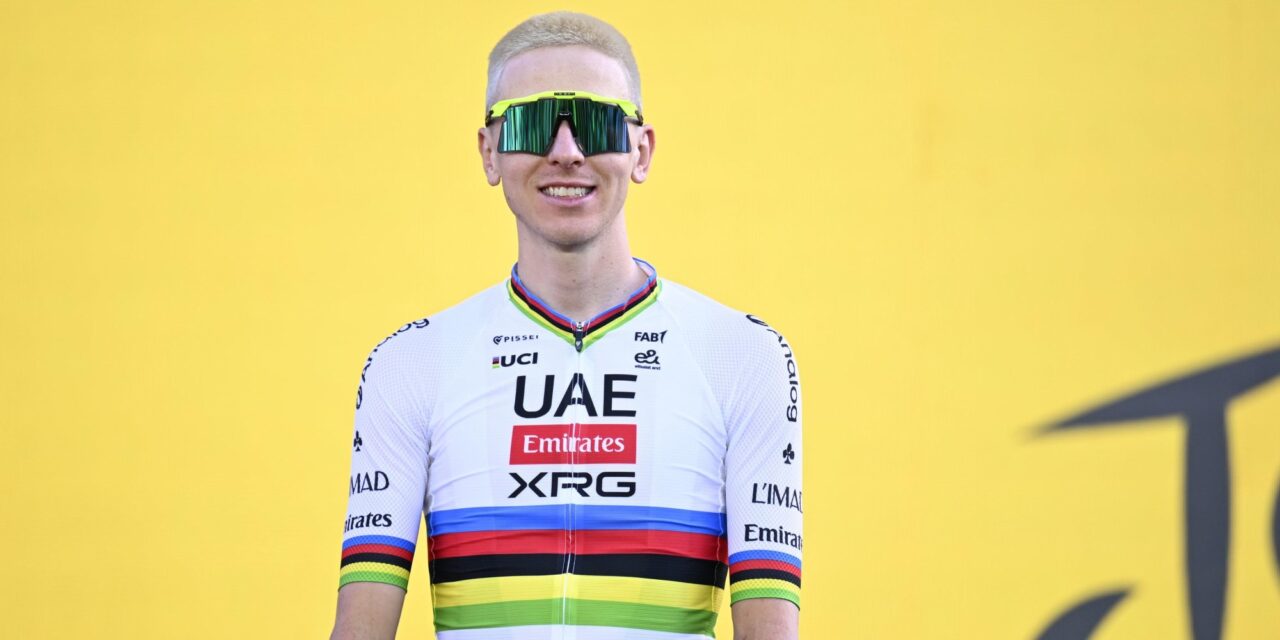 Tadej Pogacar rijdt vanwege sportieve voordelen met wit haar