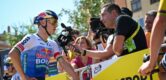 Remco Evenepoel niet bezig met ritzege of gele trui: “Niet alles uit de kast halen”