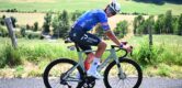 Zien: Mathieu van der Poel en Mads Pedersen vermaken zich uitstekend in de gruppetto