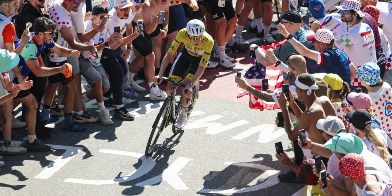 Tour 2026: Tadej Pogacar rijdt klimrecord Marco Pantani op Alpe d’Huez aan flarden