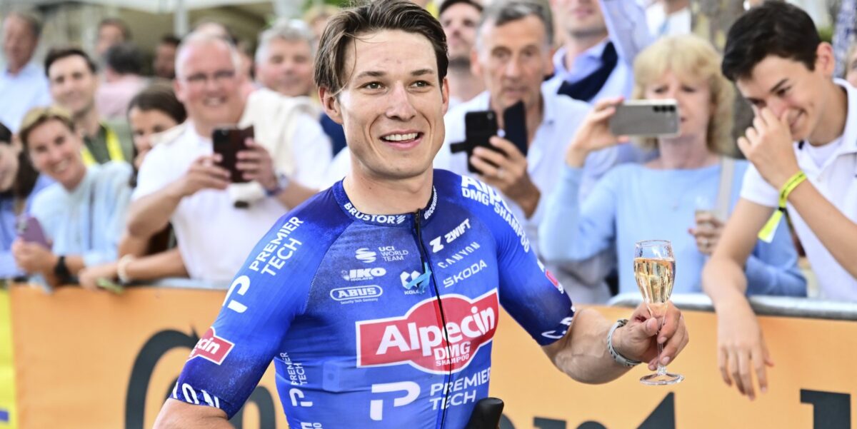 Jasper Philipsen wint laatste Belgische Na-Tourcriterium in Herentals, Olav Kooij in Wateringen