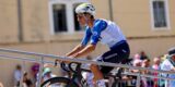 Cian Uijtdebroeks zet na moeilijke nacht door in Tour de France: “Het is op de limiet”