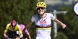 Tour 2026 - Liveblog etappe 6: Chaos in peloton na eerste klim in bergrit