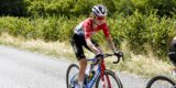 Lieke Nooijen moet Tour of Britain verlaten na valpartij, naar ziekenhuis voor onderzoek