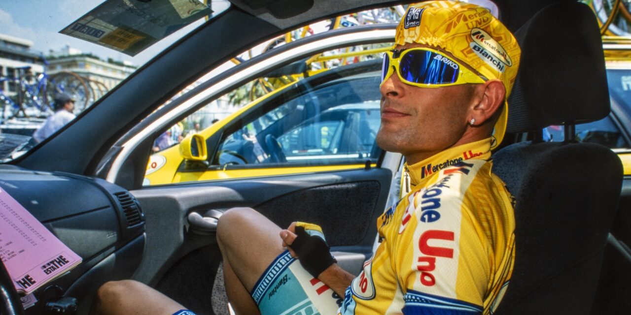 Biatleet met oorbel Marco Pantani rijdt eerste profkoersen voor Decathlon CMA CGM