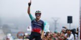Felix Gall rekent af met Oscar Onley in Ronde van Burgos