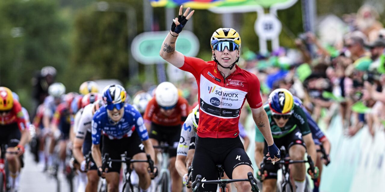 Lorena Wiebes pakt zwaarbevochten derde ritzege na lastige finale in Tour of Britain
