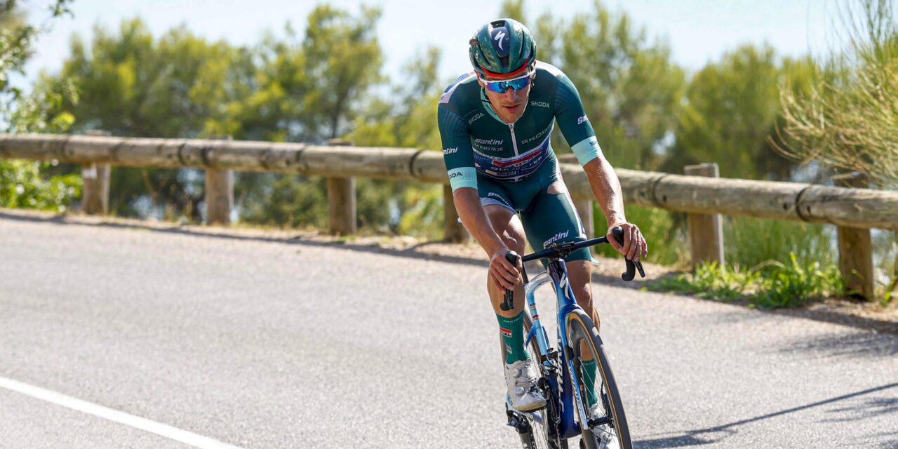 Vuelta 2026: Ethan Hayter doet gooi naar rood, maar blijft achter met lege handen