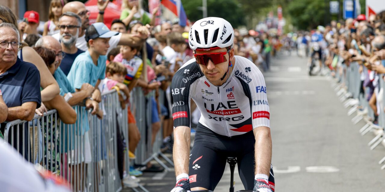 Vuelta 2026: Renner van geplaagd UAE Emirates rijdt rond met gebroken rib