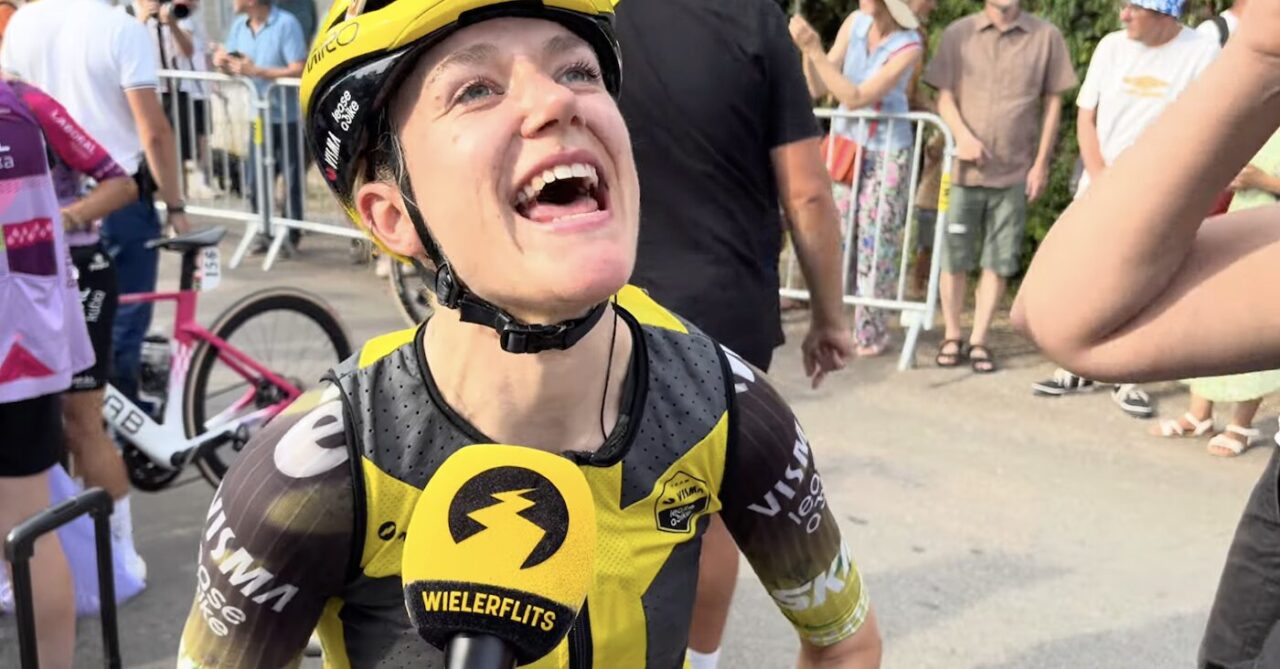 Femke de Vries maakt indruk in rit waarin Visma vooral twijfelde: Altijd gek hoe dat gaat