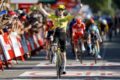 Vuelta 2026: Liveblog etappe 2: Matthew Brennan verplettert de tegenstand in sprint bergop, Pogacar blijft in het rood