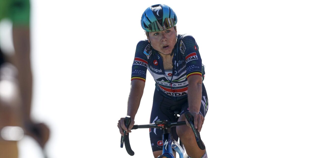 Gebroken knieschijf dwingt Justine Ghekiere tot forfait voor WK: Sandrine Tas vervanger