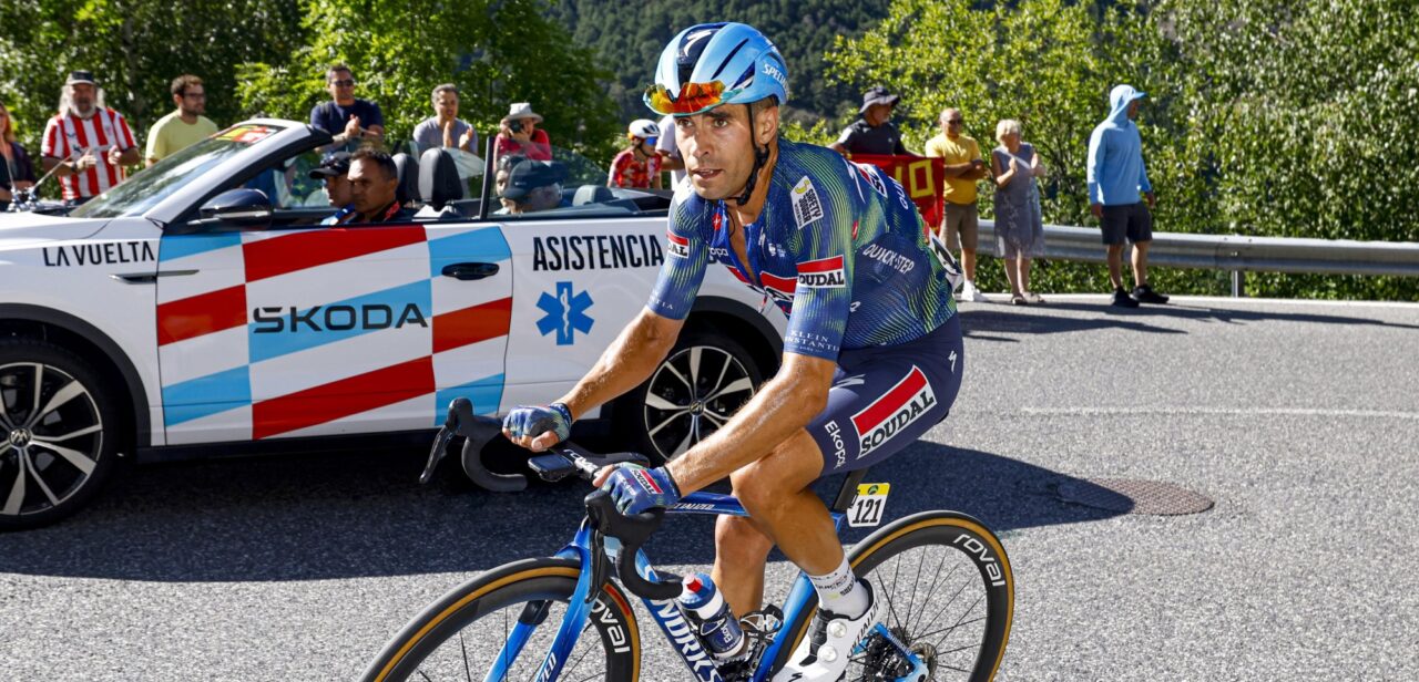 Vuelta 2026: Mikel Landa wint na vijf jaar weer in zinderende laatste bergrit, Mas stelt rood veilig