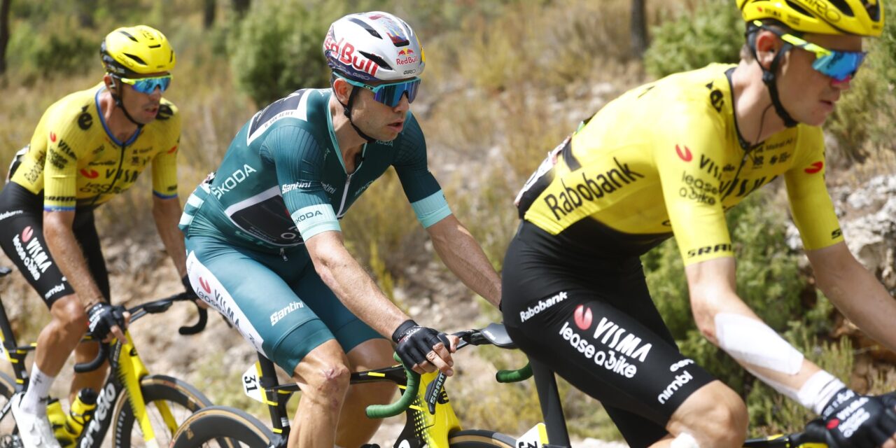 Wout van Aert kan teamwerk niet afronden: Trots op de ploeg, teleurgesteld over resultaat