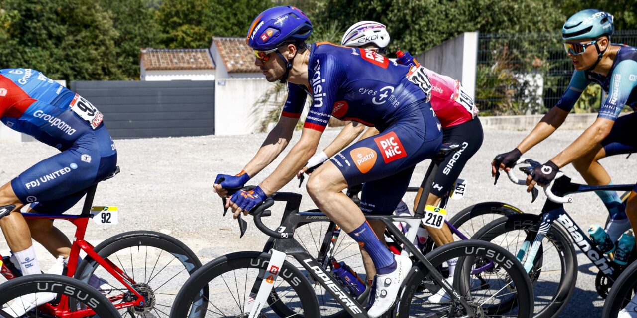 Vuelta 2026: Picnic PostNL nog maar met vier renners in koers na opgave Timo Roosen